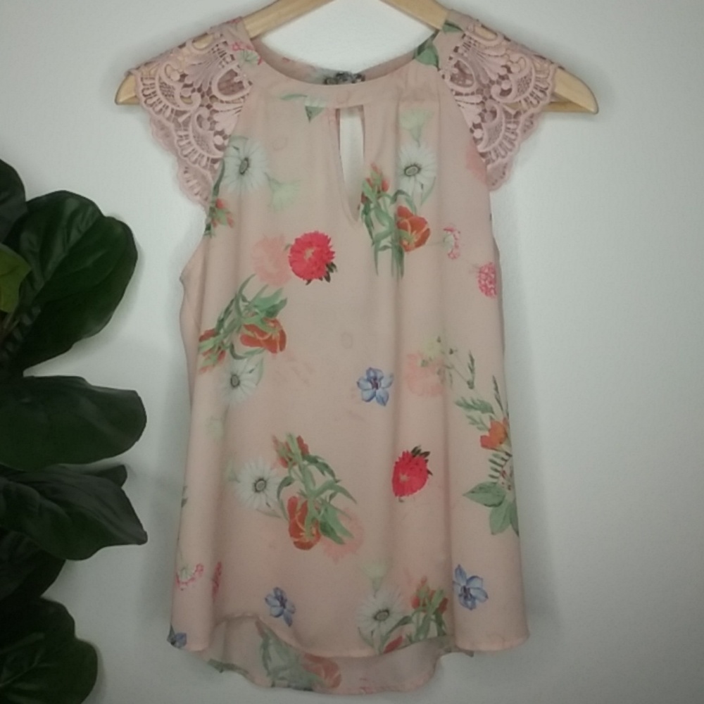 Express floral lace tie back shirt blouse size XS